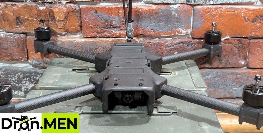 Beetle &mdash; легка FPV-рама 8&ndash;10&Prime; українського виробництва з механізмом повороту камери і скидом 10060 фото